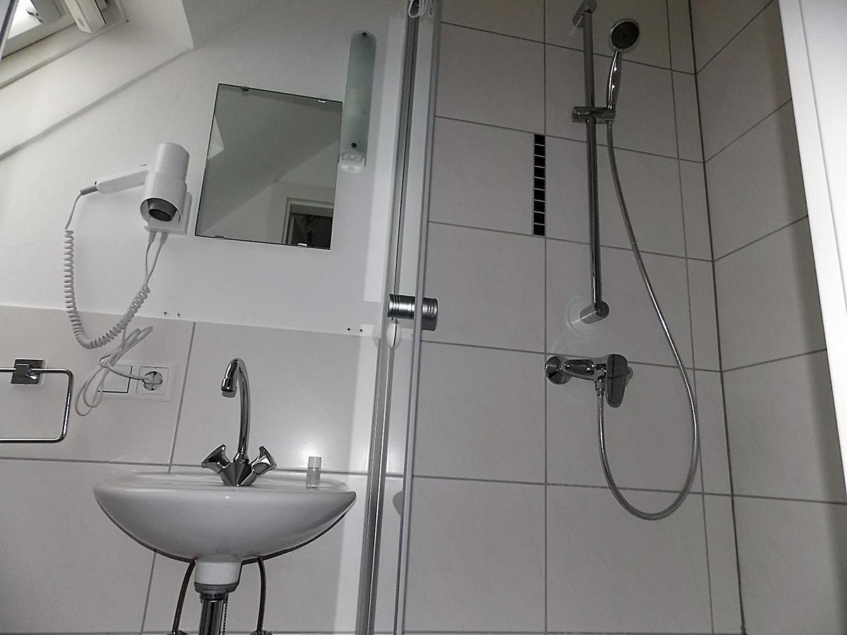 Gasthof Goldener Stern Aalen Ngoại thất bức ảnh